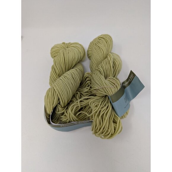 Lot of 2 Plymouth Yarn DK Merino Superwash 100% Wool 130yd #1100 Pea Pod Green - Picture 4 of 7